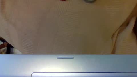 Snapshot of sweetsforu326 chatting on 01.16.25 sweetbrowneyes623 online show from 01.16.25