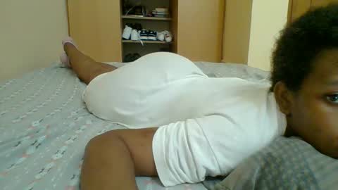 sweetshilah online show from 10.10.25