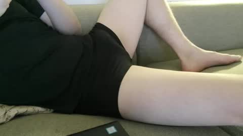 Snapshot of sweetsinner83 chatting on 04.14.26 sweetsinner83 online show from 04.14.26