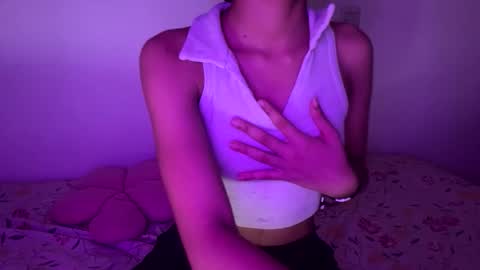 SweetSinnyX online show from 04.25.26