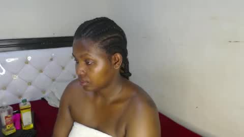 sweetslyvie online show from 04.14.26