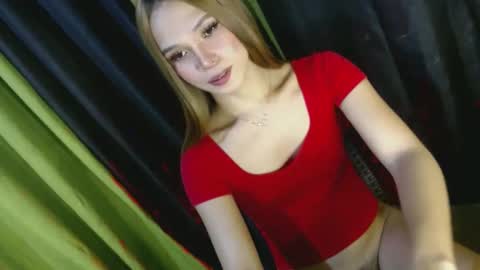 Snapshot of sweetstacy_18 chatting on 02.19.25 Chella online show from 02.19.25