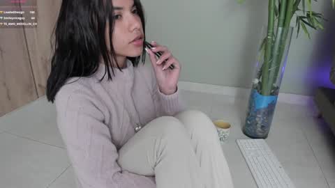    online show from 01.10.25