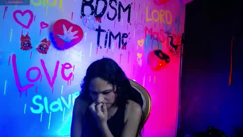 Snapshot of sweett_pleasure chatting on 10.11.25 Sweett pleasure online show from 10.11.25