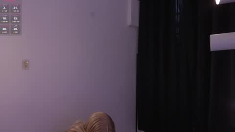 Snapshot of sweettener chatting on 07.25.26 You can call me your Princess online show from 07.25.26