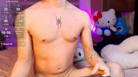 Snapshot of sweettfoxx chatting on 02.26.26 Neffer online show from 02.26.26