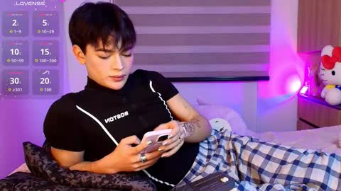 Snapshot of sweettfoxx chatting on 02.27.26 Neffer online show from 02.27.26
