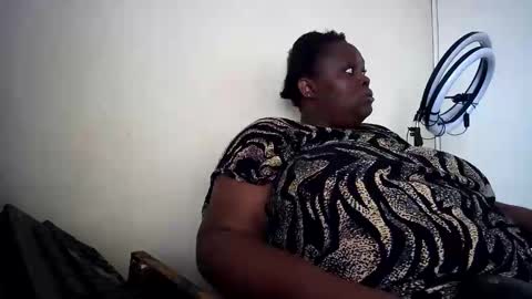 PEACHES online show from 04.08.26