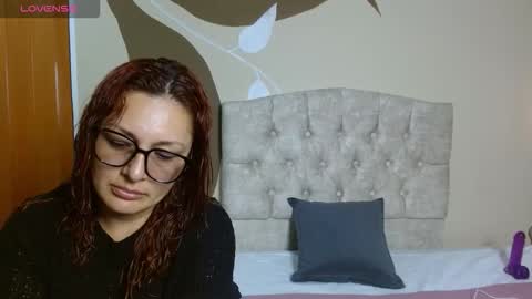 Scarlet online show from 10.06.25