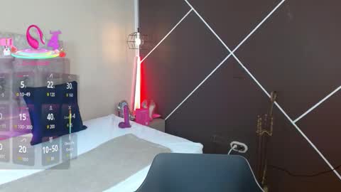 Scarlet online show from 10.14.25