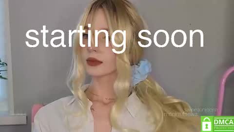 Elis  a little vacation Ill be here Saturday my schedules in bio online show from 11.16.25