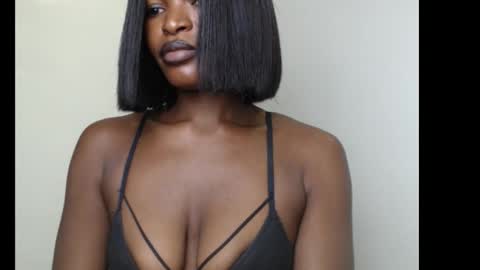 sweetxxboobsx online show from 10.08.25