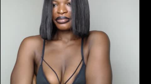 sweetxxboobsx online show from 11.07.25