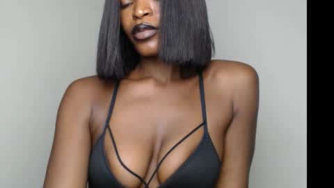 sweetxxboobsx online show from 12.01.25