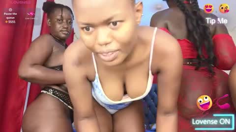 Snapshot of sweety_shawtys chatting on 12.19.24 shawtyshasha online show from 12.19.24