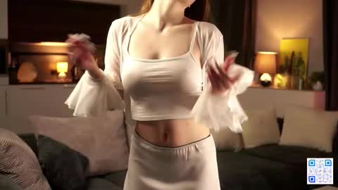 Bella . online show from 12.01.25