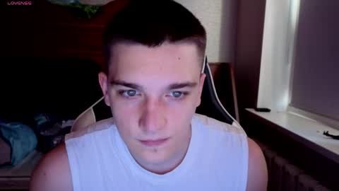 Snapshot of sweetyangeel chatting on 05.17.26 Alex online show from 05.17.26