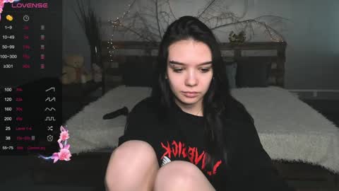 sweetydeviliya online show from 02.27.25