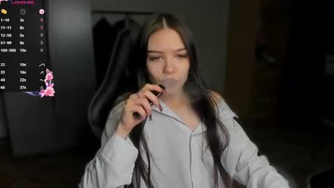 Snapshot of sweetydeviliya chatting on 07.12.26 sweetydeviliya online show from 07.12.26