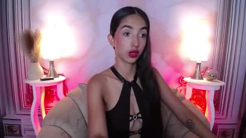 Snapshot of sweetylally chatting on 01.06.26 LAURA online show from 01.06.26