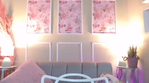 Snapshot of sweetylally chatting on 02.10.26 LAURA online show from 02.10.26