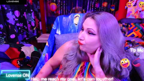 Lisa online show from 01.23.25