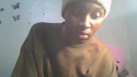 Snapshot of sweetypussy01 chatting on 11.13.25 sweetypussy01 online show from 11.13.25