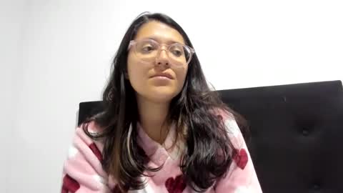 Snapshot of sweetyypeach chatting on 12.19.24 sweetyypeach online show from 12.19.24