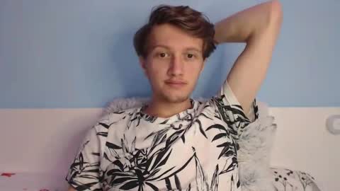 Snapshot of swetieecharmm chatting on 02.17.26 Cat online show from 02.17.26