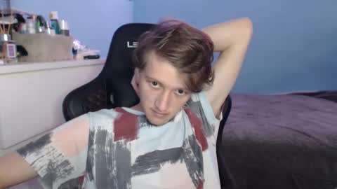 Snapshot of swetieecharmm chatting on 03.01.26 Cat online show from 03.01.26