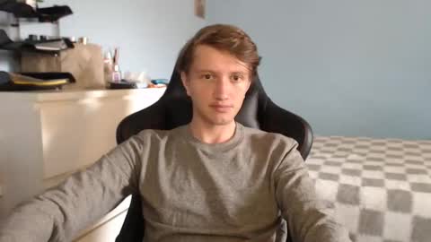 Snapshot of swetieecharmm chatting on 03.20.26 Cat online show from 03.20.26