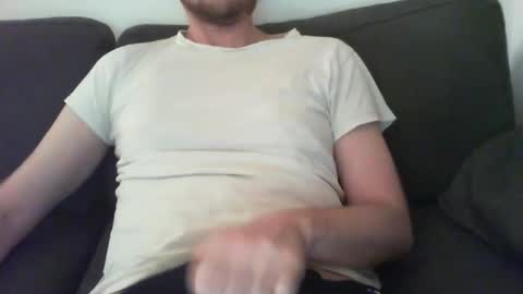 M online show from 10.07.25