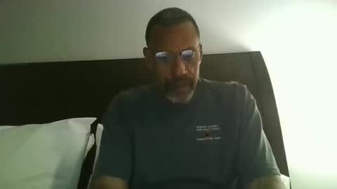 swimmerbod2495 online show from 03.22.26