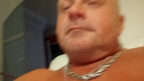 Snapshot of swingrstarr chatting on 01.17.25 Swingrstarr online show from 01.17.25