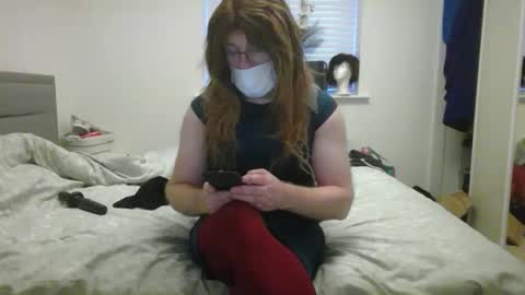 Kikswitch1977 online show from 12.16.25