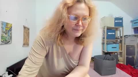 switchlorenx online show from 12.05.24