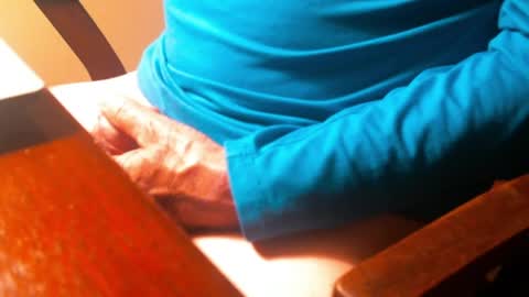 Snapshot of swizzle__stick chatting on 04.02.26 will jeffers online show from 04.02.26