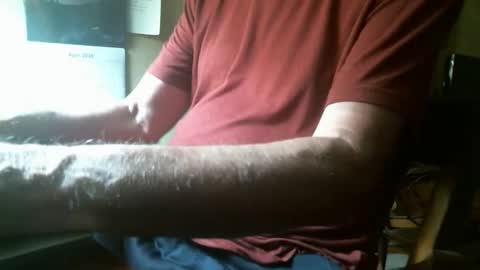 Snapshot of swizzle__stick chatting on 04.28.26 will jeffers online show from 04.28.26