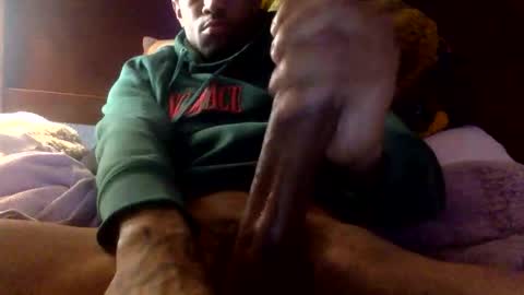 Snapshot of sxfl chatting on 12.22.25 sxfl online show from 12.22.25