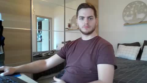 Snapshot of syl092 chatting on 01.11.25 syl092 online show from 01.11.25