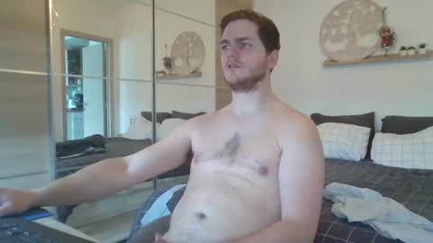 Snapshot of syl092 chatting on 02.20.25 syl092 online show from 02.20.25