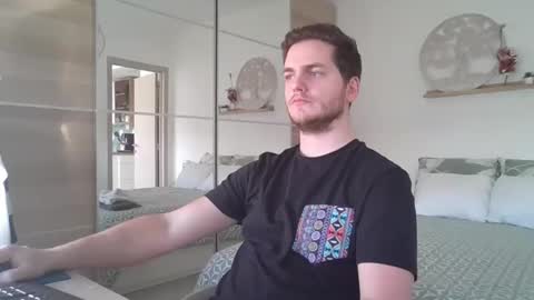 Snapshot of syl092 chatting on 02.23.25 syl092 online show from 02.23.25