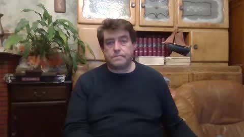 Snapshot of sympa_trique chatting on 12.12.24 sympa_trique online show from 12.12.24