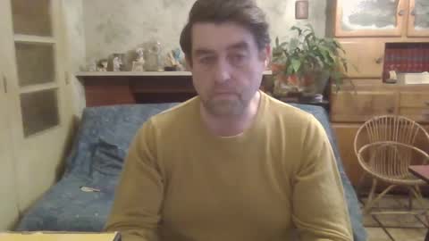 Snapshot of sympa_trique chatting on 12.29.24 sympa_trique online show from 12.29.24