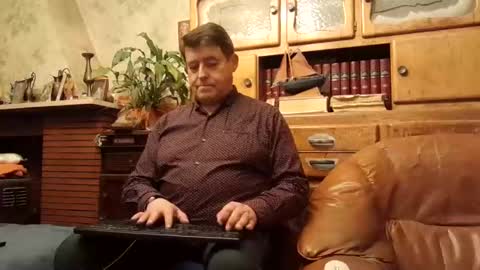 Snapshot of sympa_trique chatting on 01.17.25 sympa_trique online show from 01.17.25