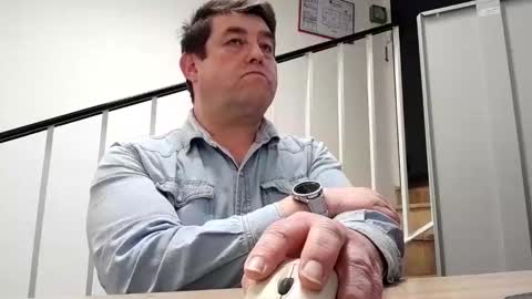 Snapshot of sympa_trique chatting on 02.12.25 sympa_trique online show from 02.12.25