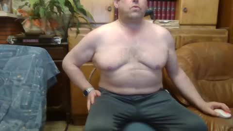 Snapshot of sympa_trique chatting on 02.16.25 sympa_trique online show from 02.16.25