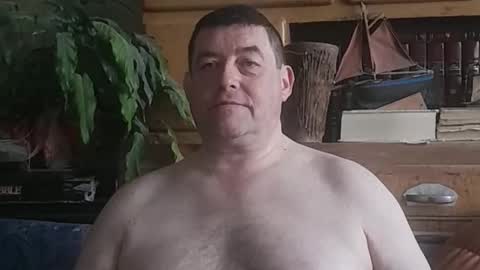 Snapshot of sympa_trique chatting on 11.08.25 sympa_trique online show from 11.08.25