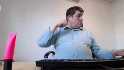 Snapshot of sympa_trique chatting on 04.21.26 sympa_trique online show from 04.21.26