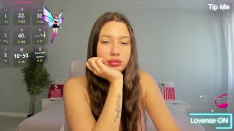 Mila online show from 10.21.25